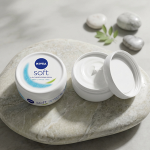 NIVEA Soft Light Moisturizing Cream (100ml)